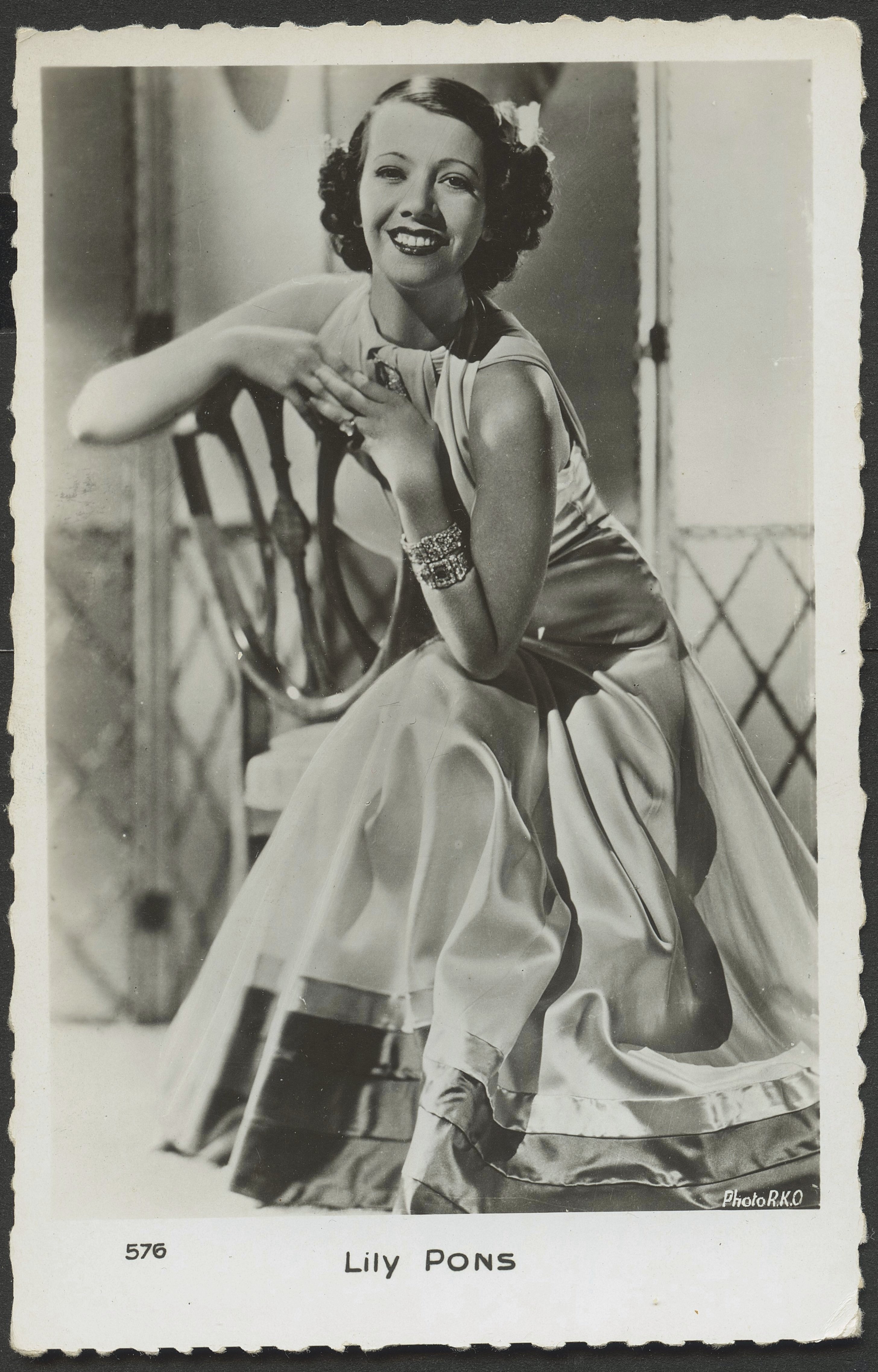 (image for) Lily Pons #0002